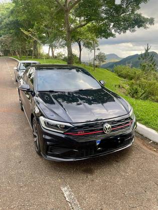 VOLKSWAGEN JETTA 2.0 350 TSI GASOLINA GLI DSG